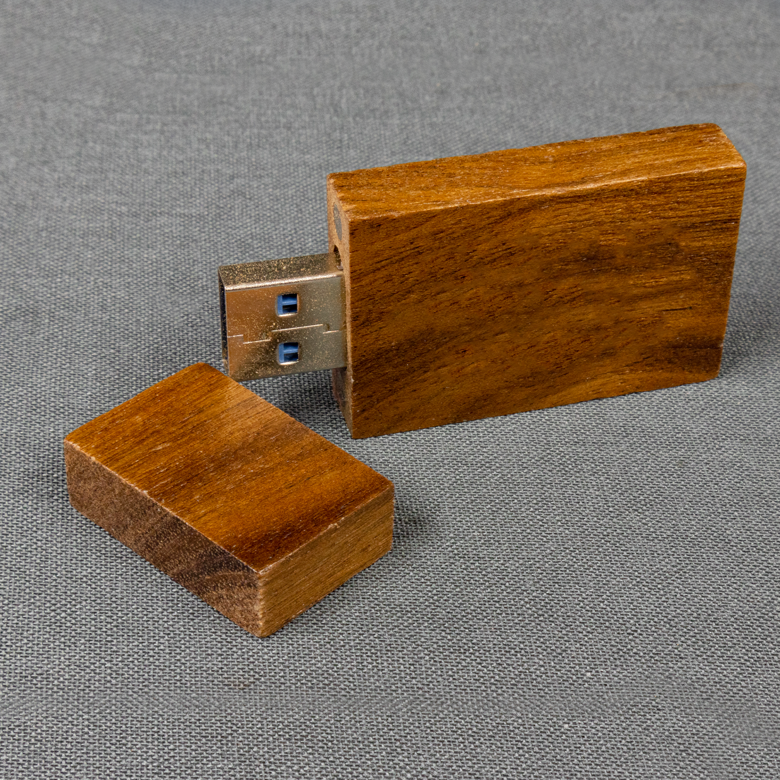 Light Wood USB Slide 2