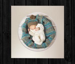 4" Circular Matted Print (6"x6" Outer Mount) with Full Photo design