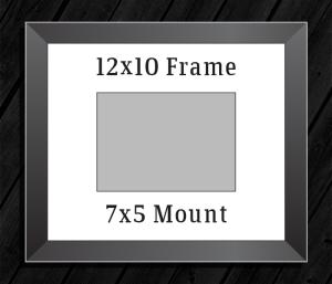 12in x 10in Frame (7in x 5in Mount) with Full Photo design